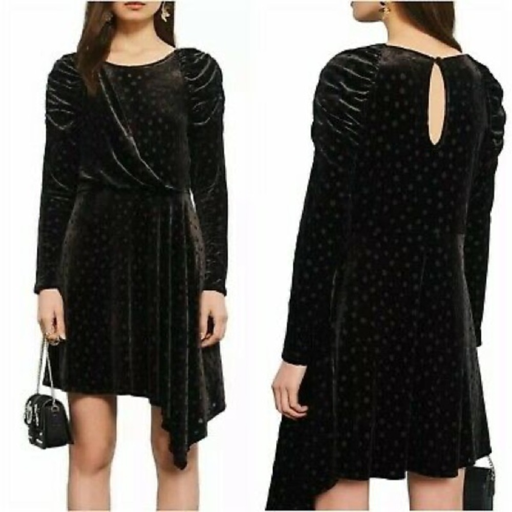 Topshop black polka dot assymetrical dress. Worn once!!! In perfect condition.